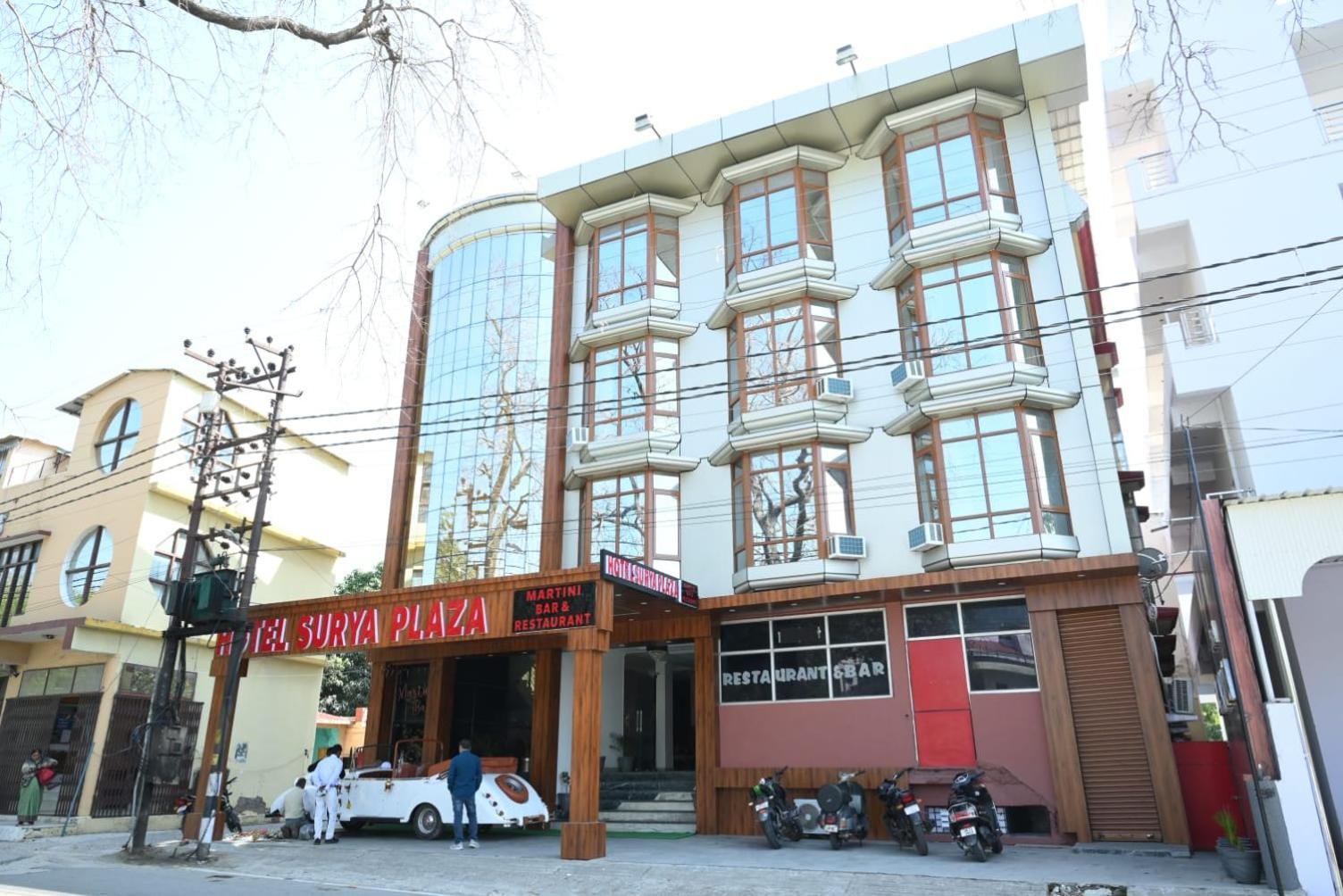 Hotel Surya Plaza Kotdwāra Exterior foto